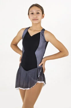 Posh 2006- NEW! 11 Posh 2006- NEW! -IceTrek Shop POSH 2006 BW 47993.1579124019